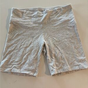 Aritzia women’s TNA Bike Short - grey